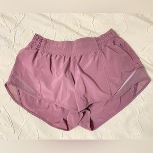 LULULEMON HOTTY HOT SHORTS